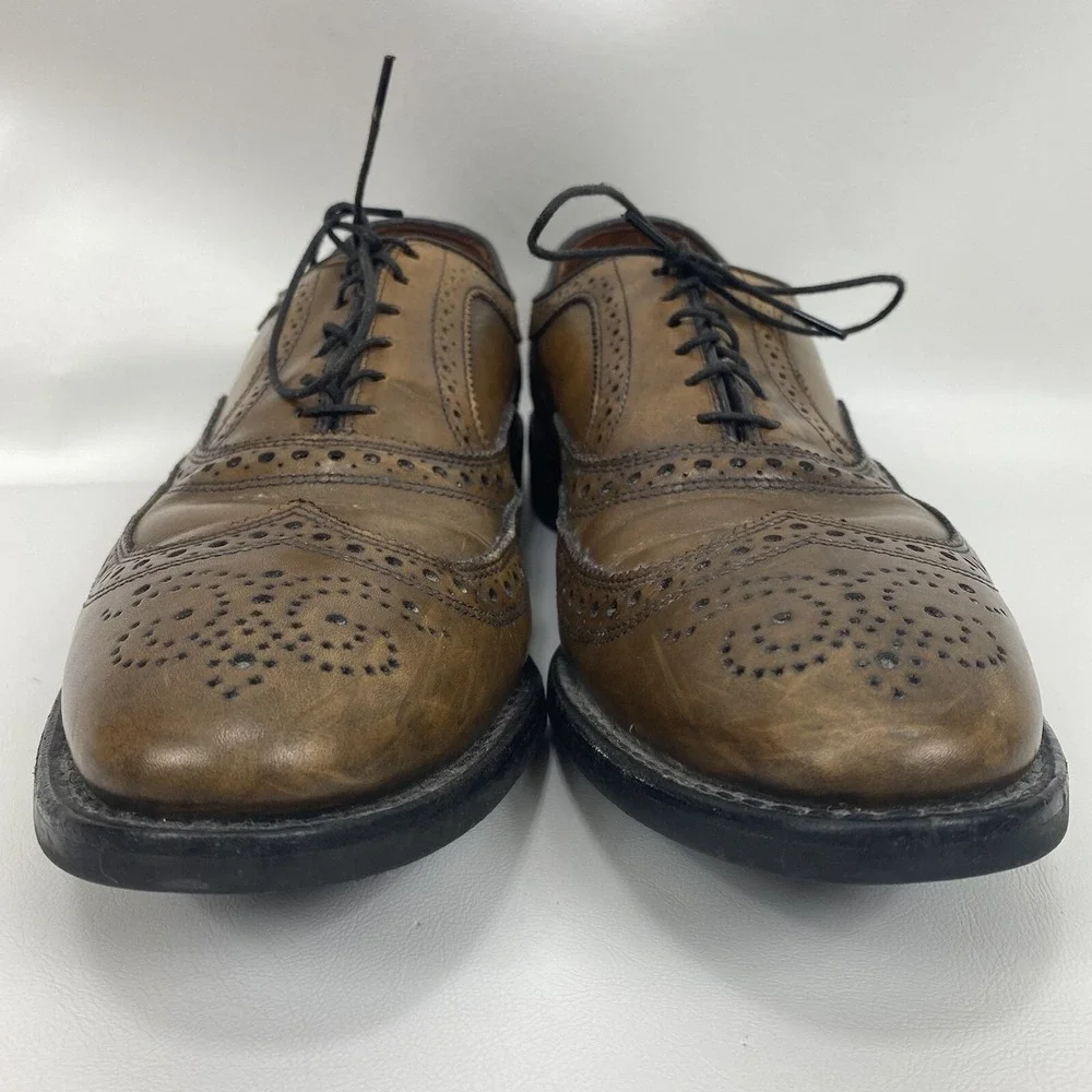 Allen Edmonds MCALLISTER  Dainite Wingtip Oxfords 10.5 B Chocolate Brown Shoes